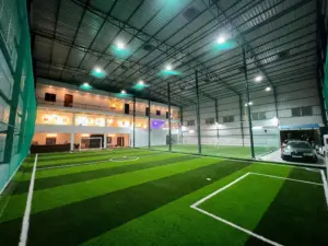 TrackOn Sports & Cafe – Chitlapakkam